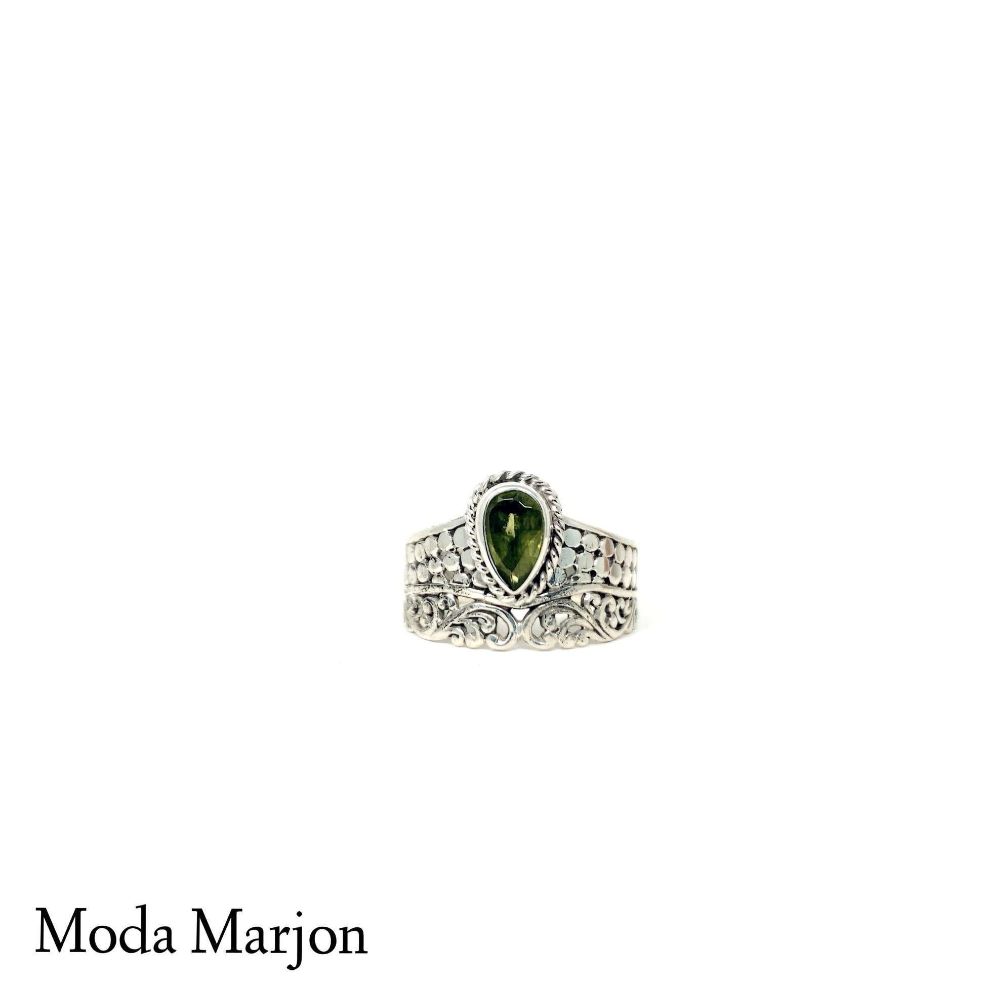 Tear Drop Dot Peridot Ring - Moda Marjon 