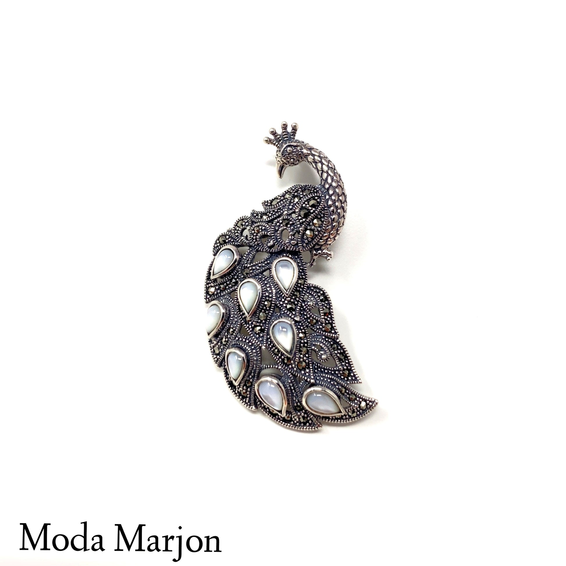 Moda Marjon Peacock Mother-Of-Pearl Pin/ Pendant - Moda Marjon 