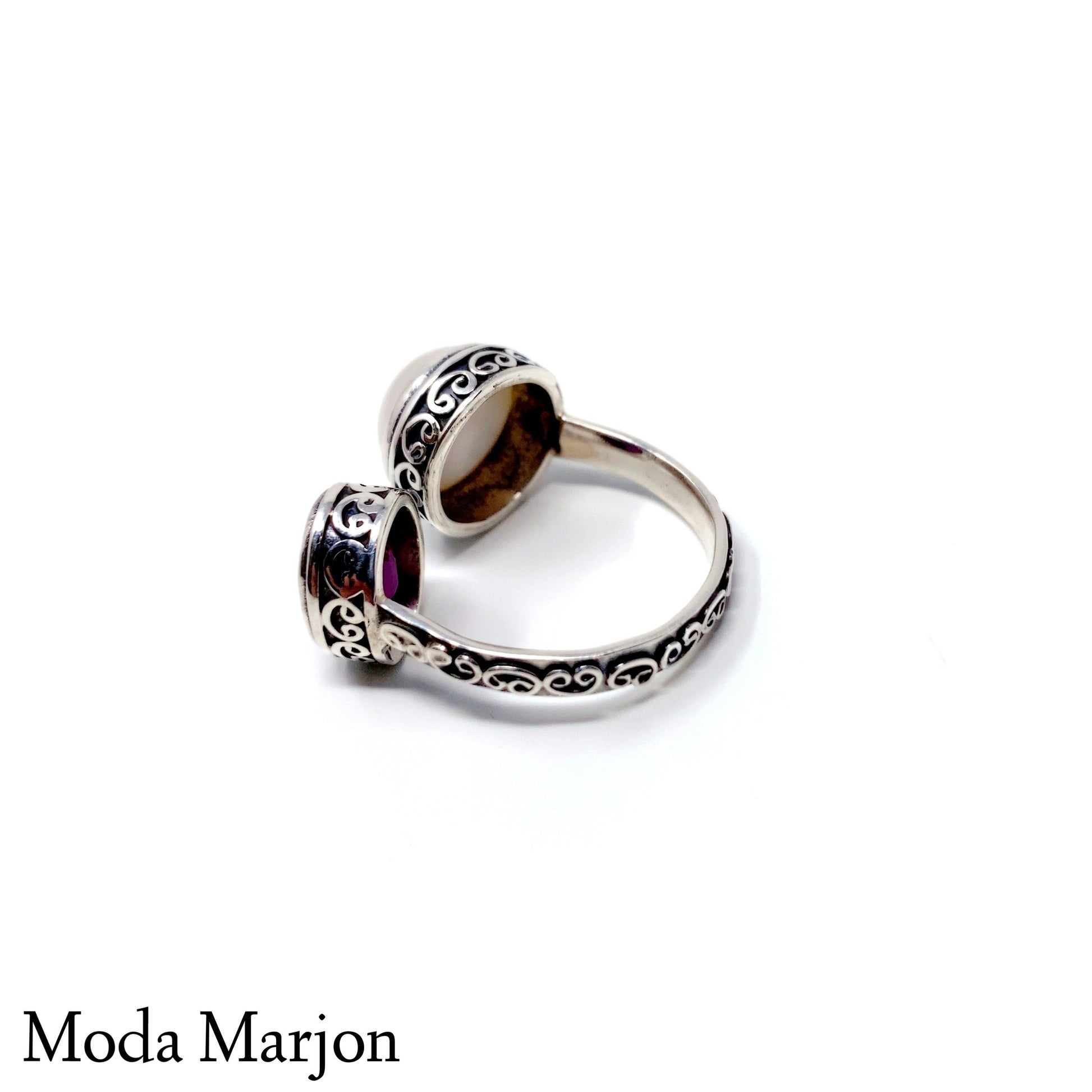 Bypass Pink Ruby And Pearl Ring - Moda Marjon 