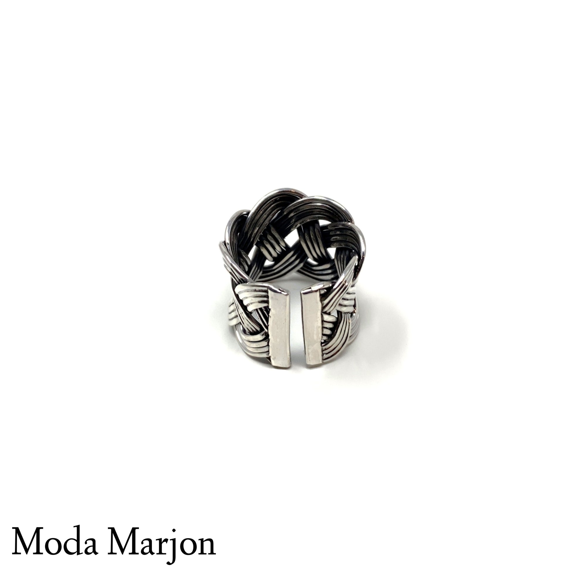 Large Woven Ring - Moda Marjon 