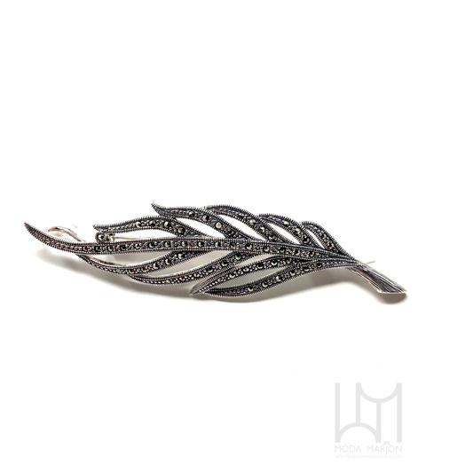 Vintage-Inspired Marcasite Leaf