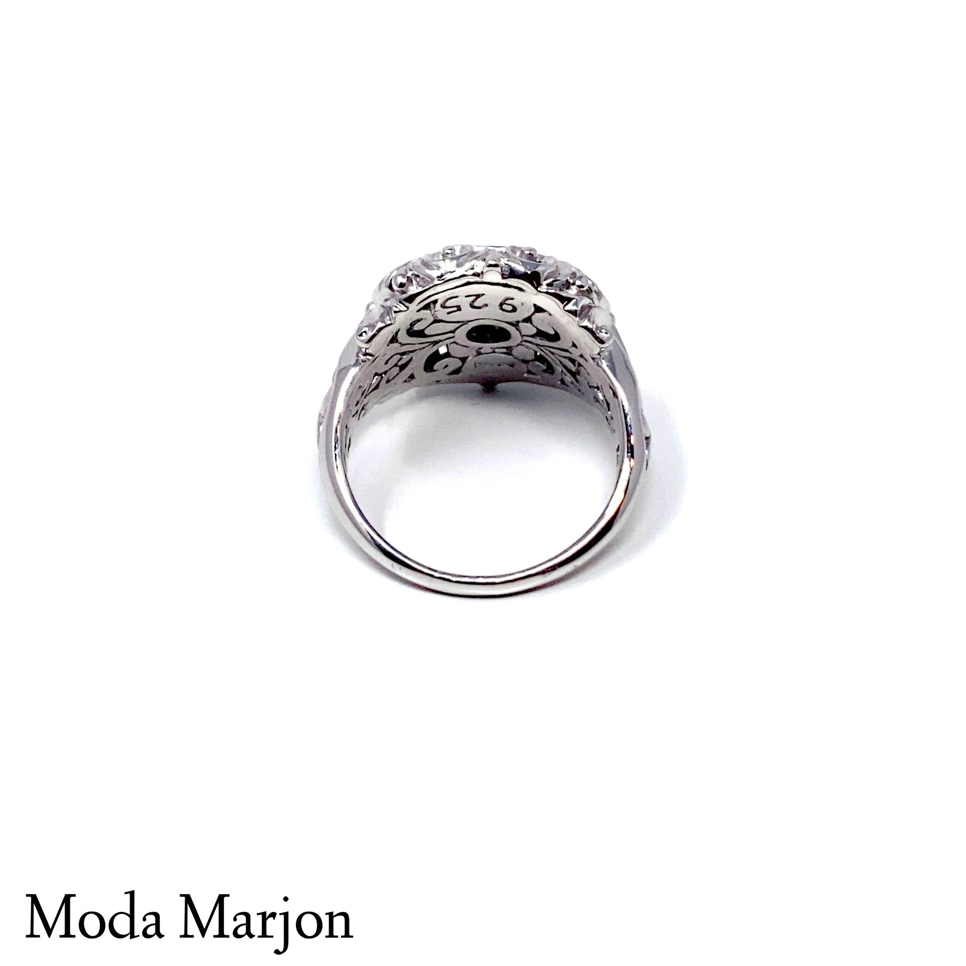 Pave Scroll Vintage Ring - Moda Marjon 