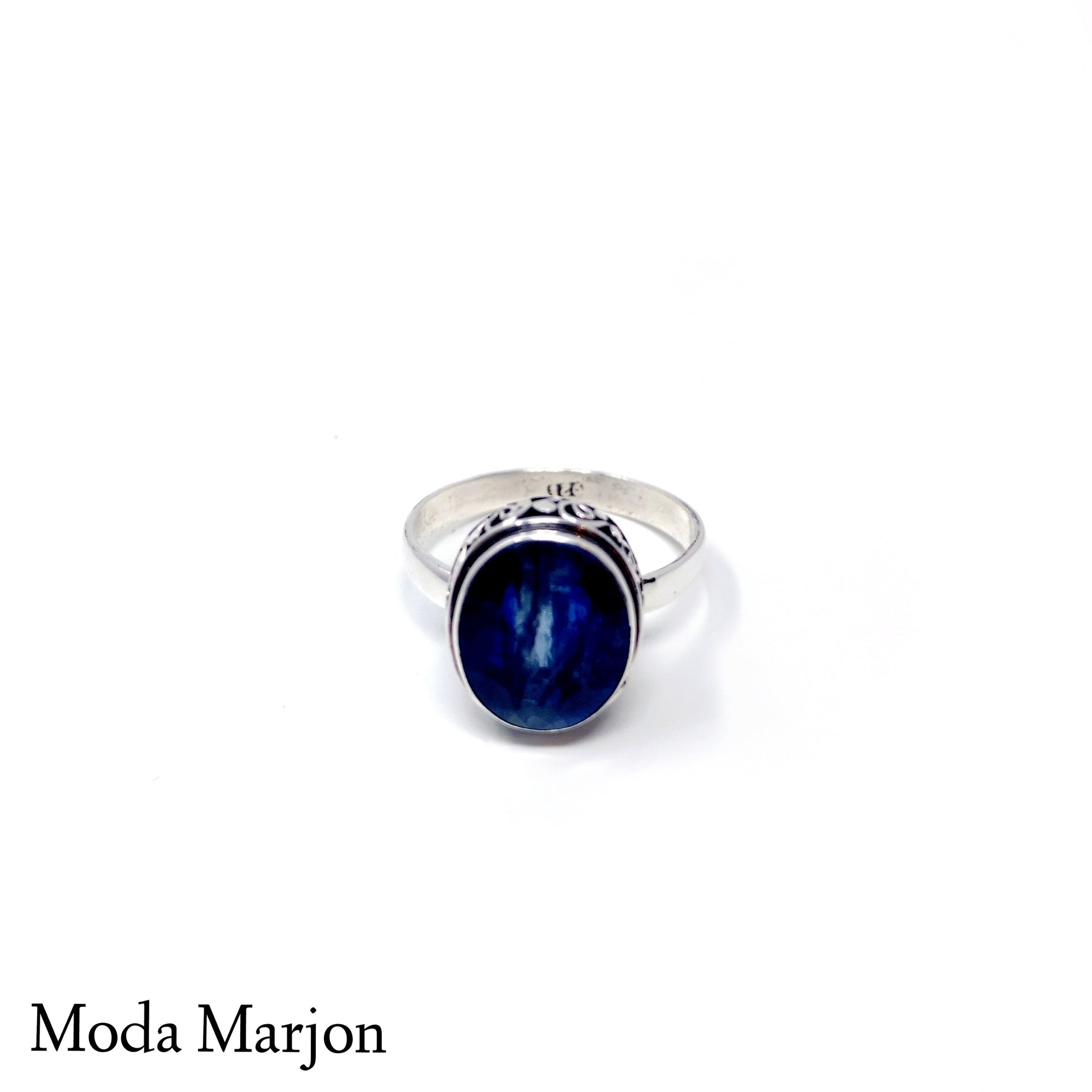 Deep Blue Kyanite Ring - Moda Marjon 