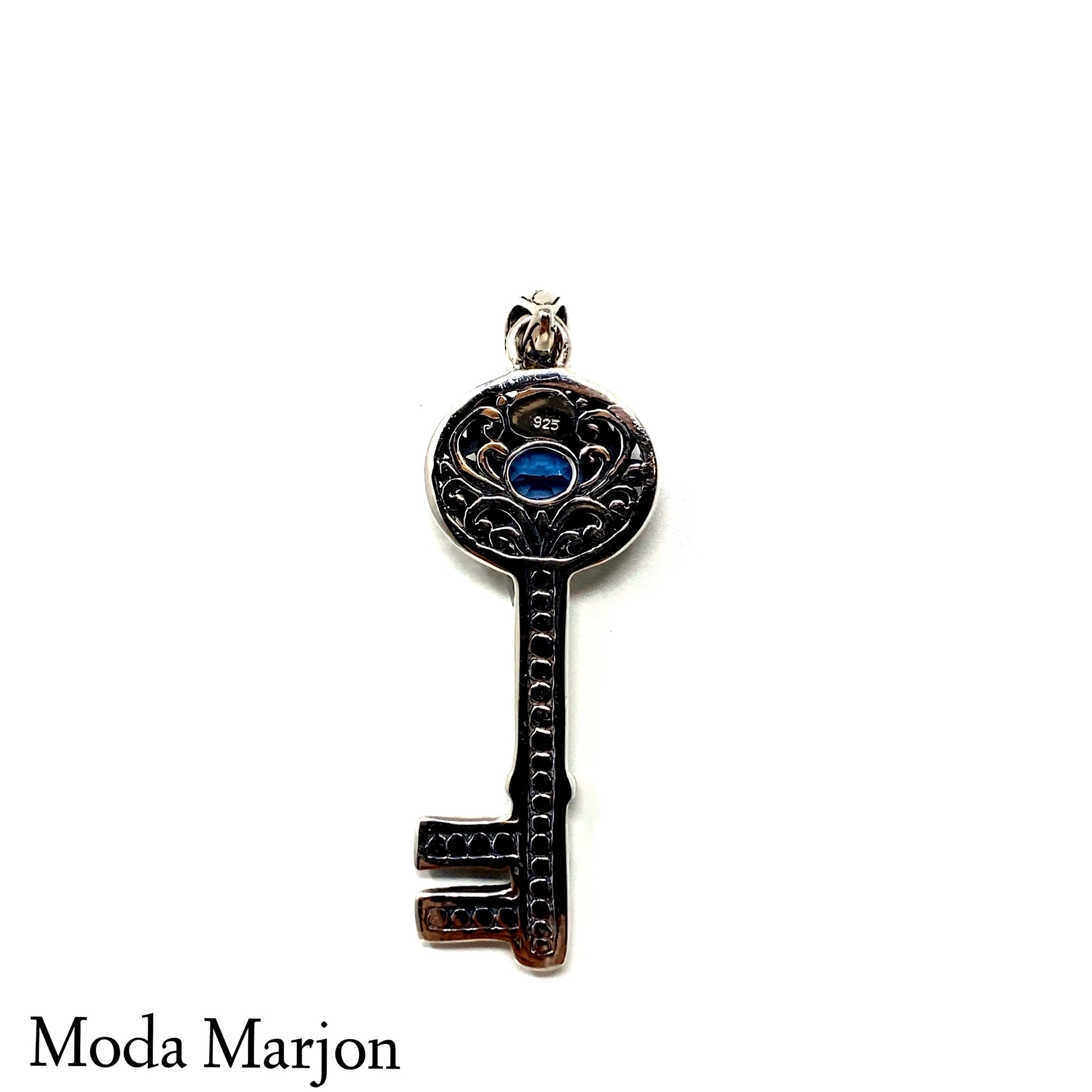 Moda Marjon Key Pendant - Moda Marjon 