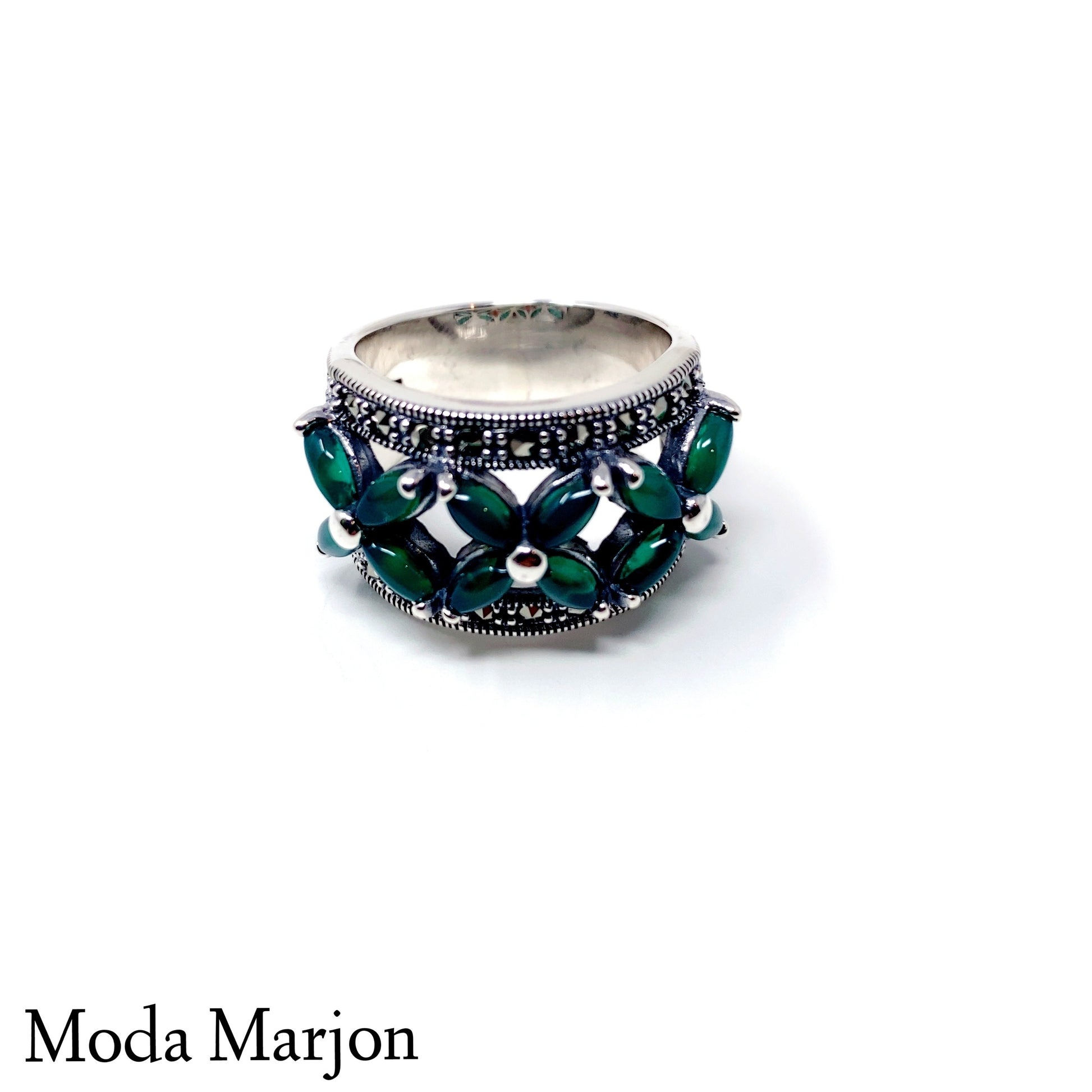 Marcasite Hugs And Kisses Band - Moda Marjon 