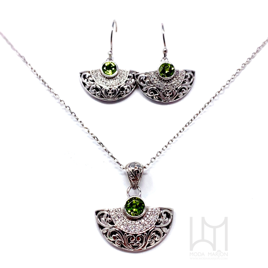 Moda Marjon Classic Half Moon Scroll Pattern Pendant/Earring Set
