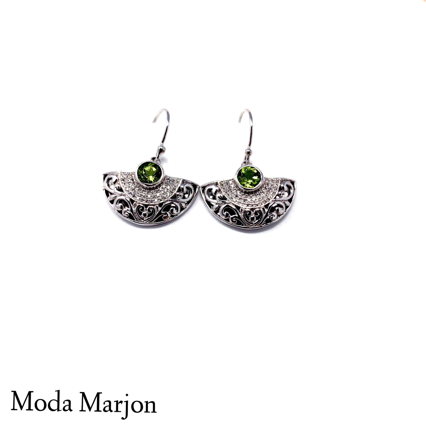Moda Marjon Classic Half Moon Scroll Pattern Pendant/Earring Set - Moda Marjon 