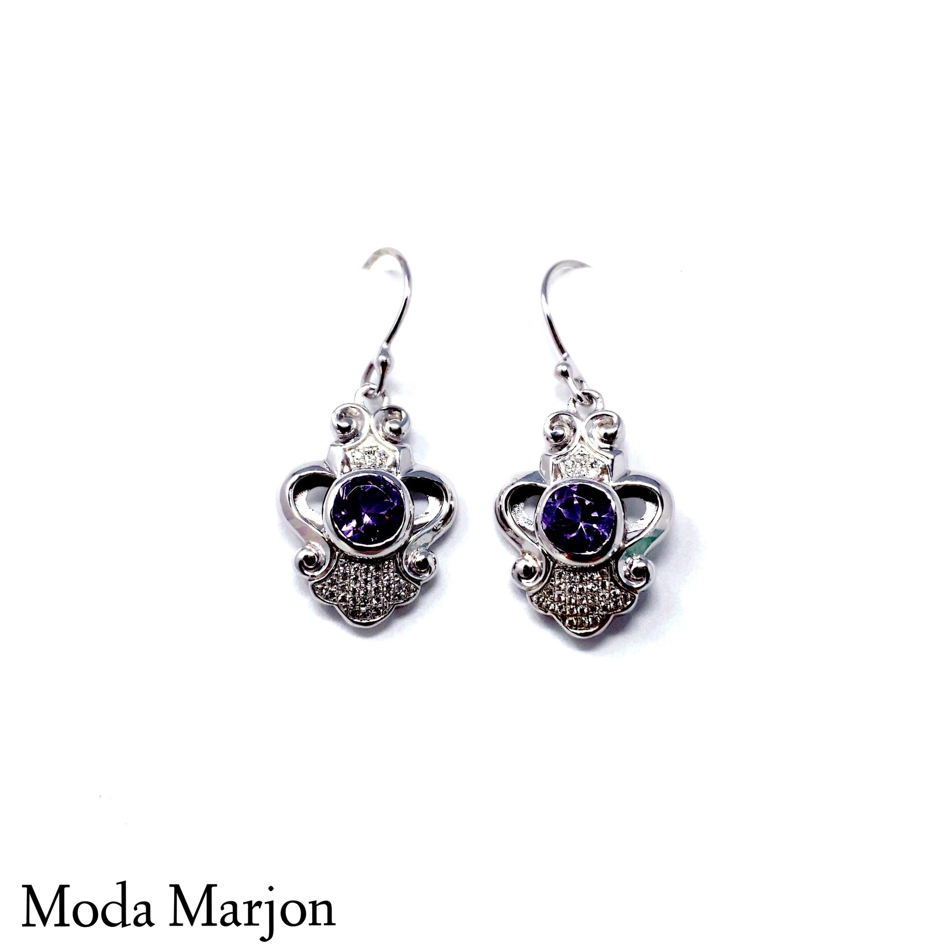 Moda Marjon Classic Pattern Pendant/Earring Set - Moda Marjon 