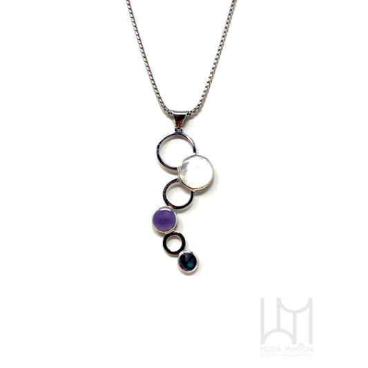 Moda Marjon Multi-Circle Inlay Pendant